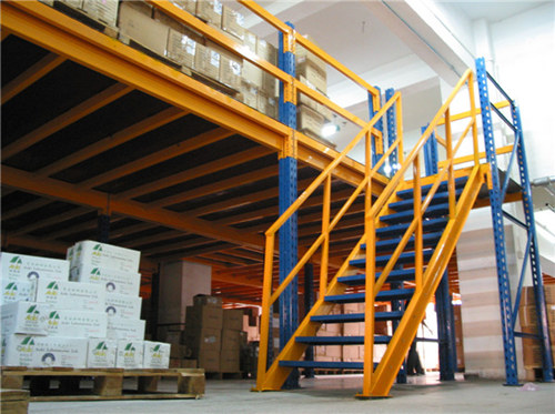 如何正確安裝貨架上的燈具？